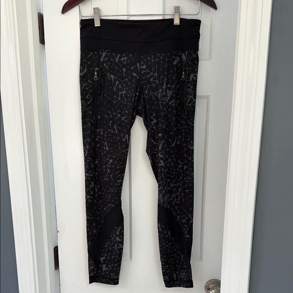 lululemon athletica Black Geometric Print Leggings